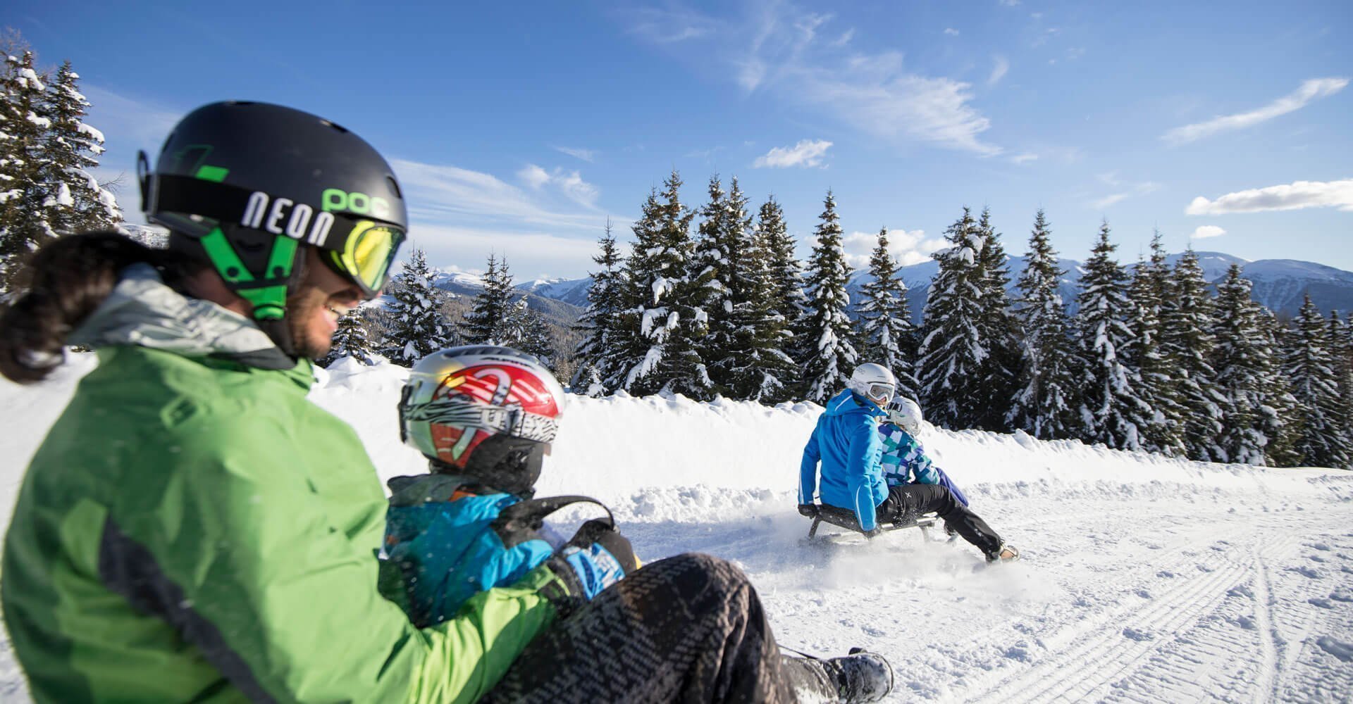 rodeln-winterurlaub-meransen